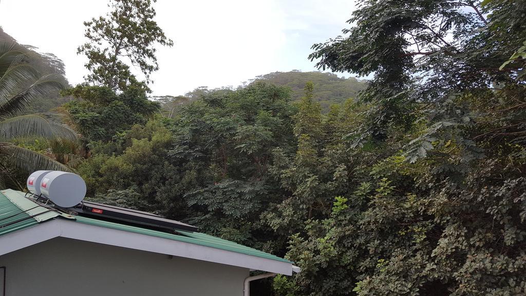 Villa Kayola - Self Catering Pointe La Rue المظهر الخارجي الصورة